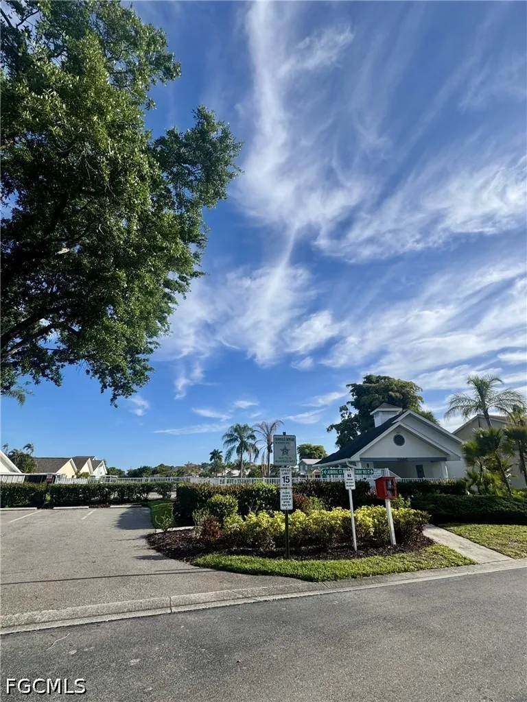 Admiral Court Fort Myers, FL 33912