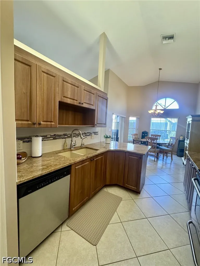 Admiral Court Fort Myers, FL 33912