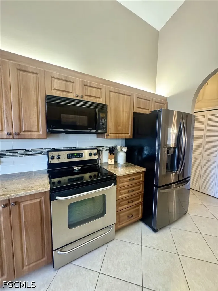 Admiral Court Fort Myers, FL 33912