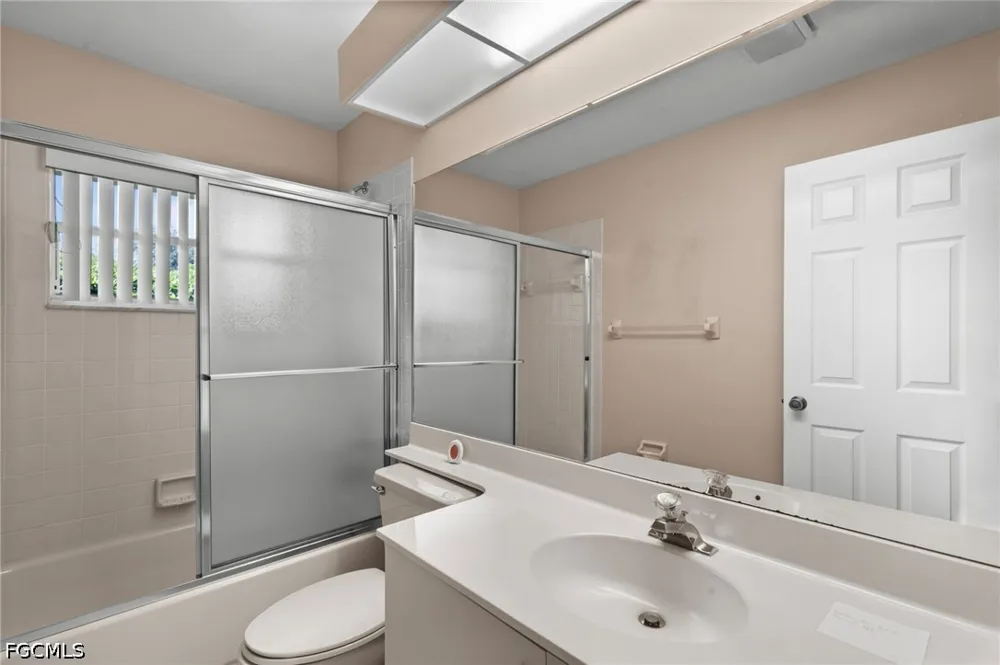 Admiral Court Fort Myers, FL 33912