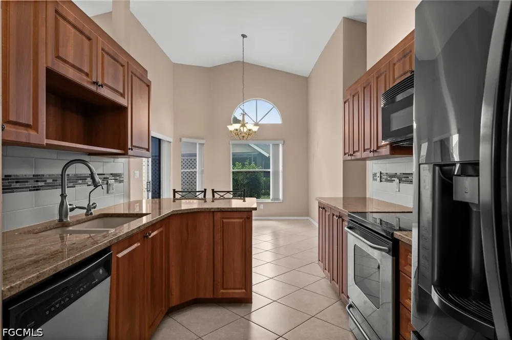 Admiral Court Fort Myers, FL 33912