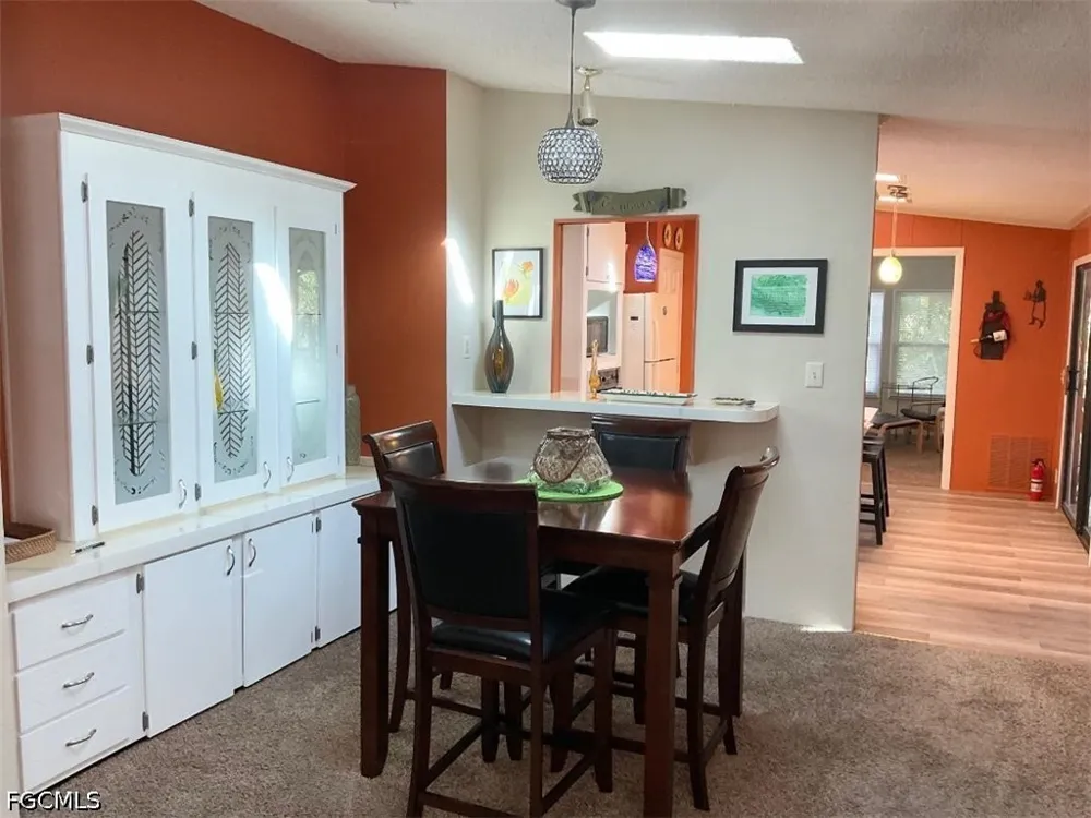 Avenida Del Tura North Fort Myers, FL 33903