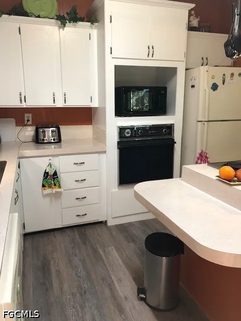 Avenida Del Tura North Fort Myers, FL 33903