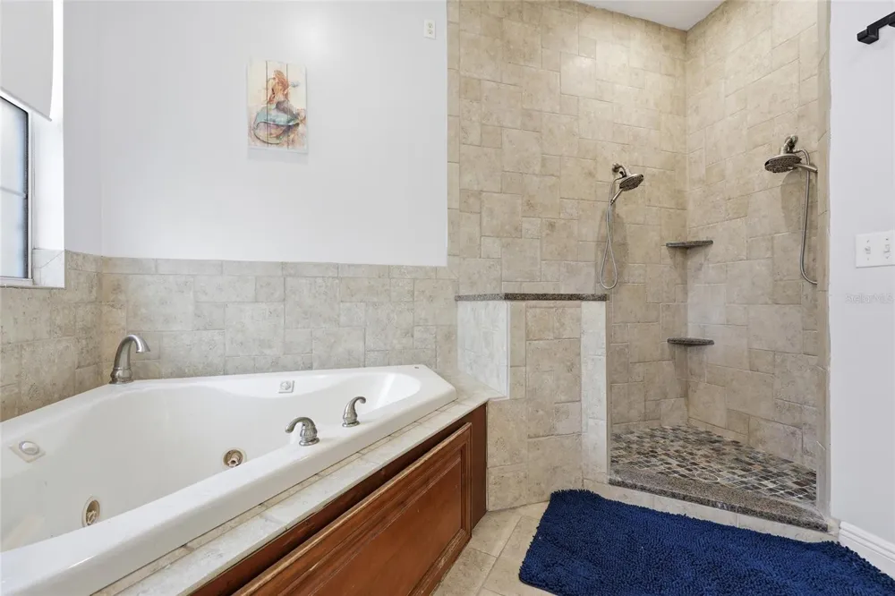 25672 NW 173RD AVENUE High Springs, FL 32643