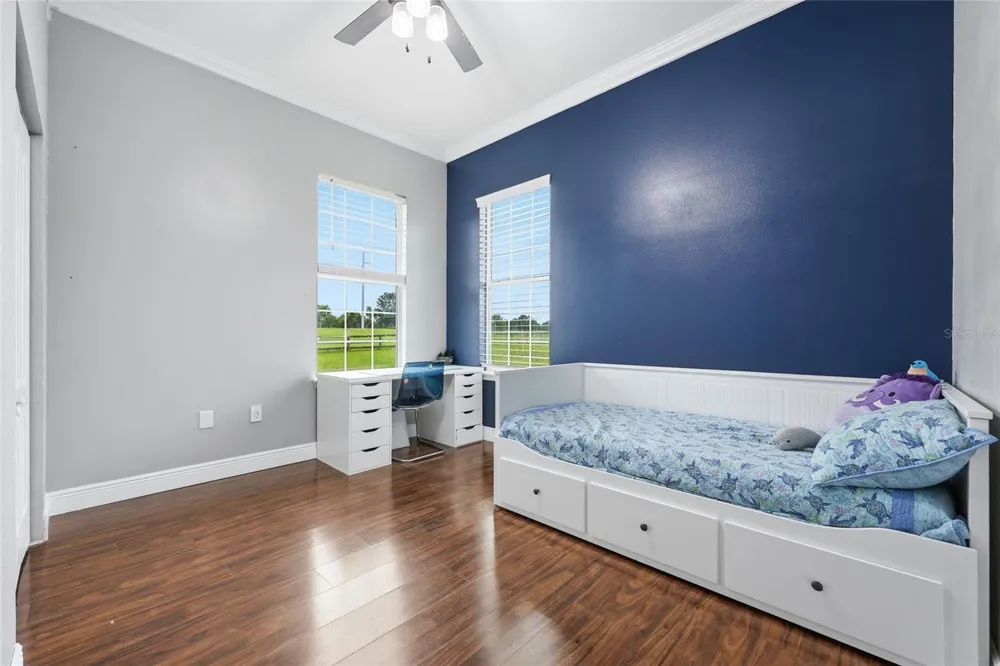 25672 NW 173RD AVENUE High Springs, FL 32643