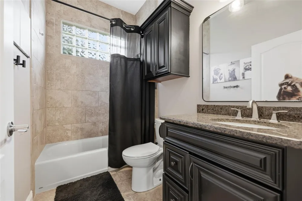 25672 NW 173RD AVENUE High Springs, FL 32643