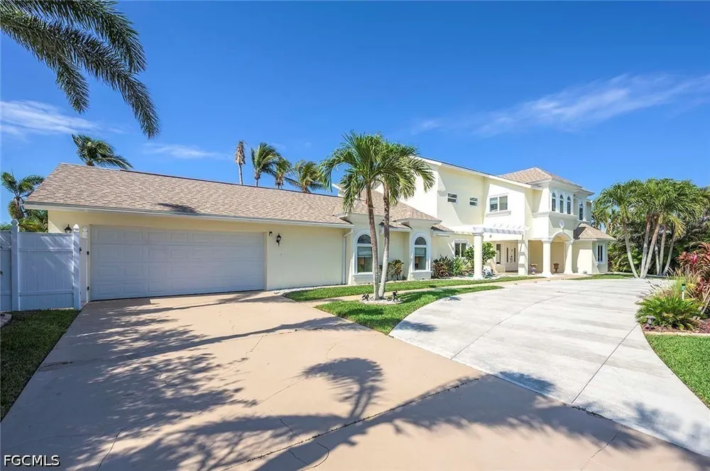 SW 8th Court Cape Coral, FL 33914