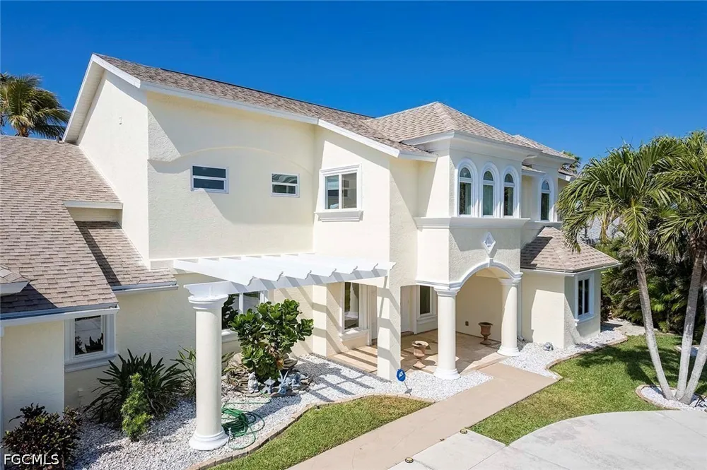 SW 8th Court Cape Coral, FL 33914
