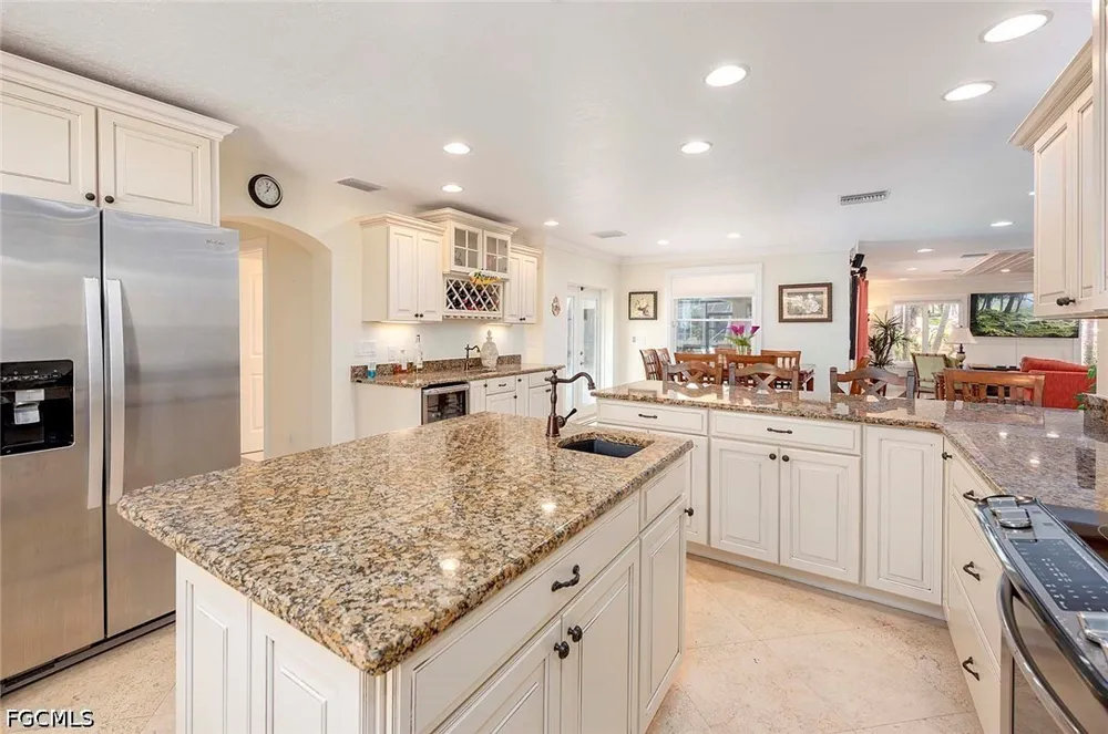 SW 8th Court Cape Coral, FL 33914