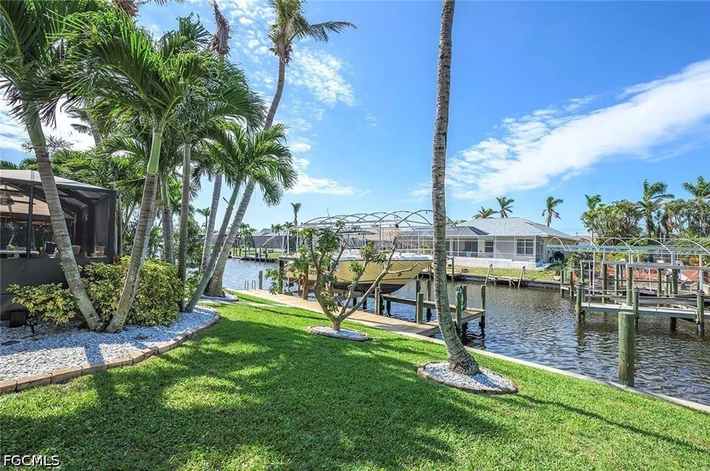SW 8th Court Cape Coral, FL 33914