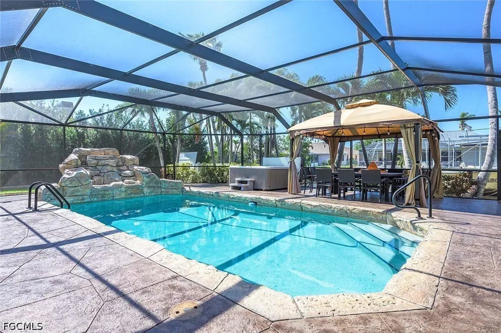 SW 8th Court Cape Coral, FL 33914