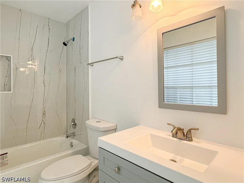 Vista Garden Way #B Naples, FL 34112