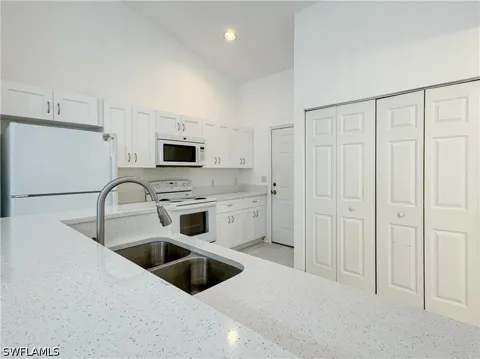 Vista Garden Way #B