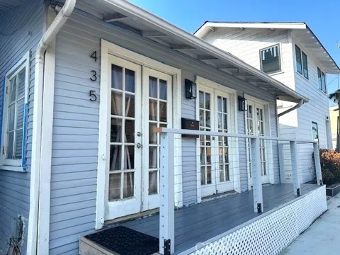 435 8th Street