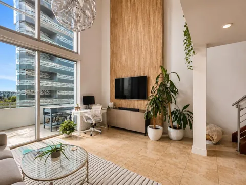 1050 Brickell Ave #410