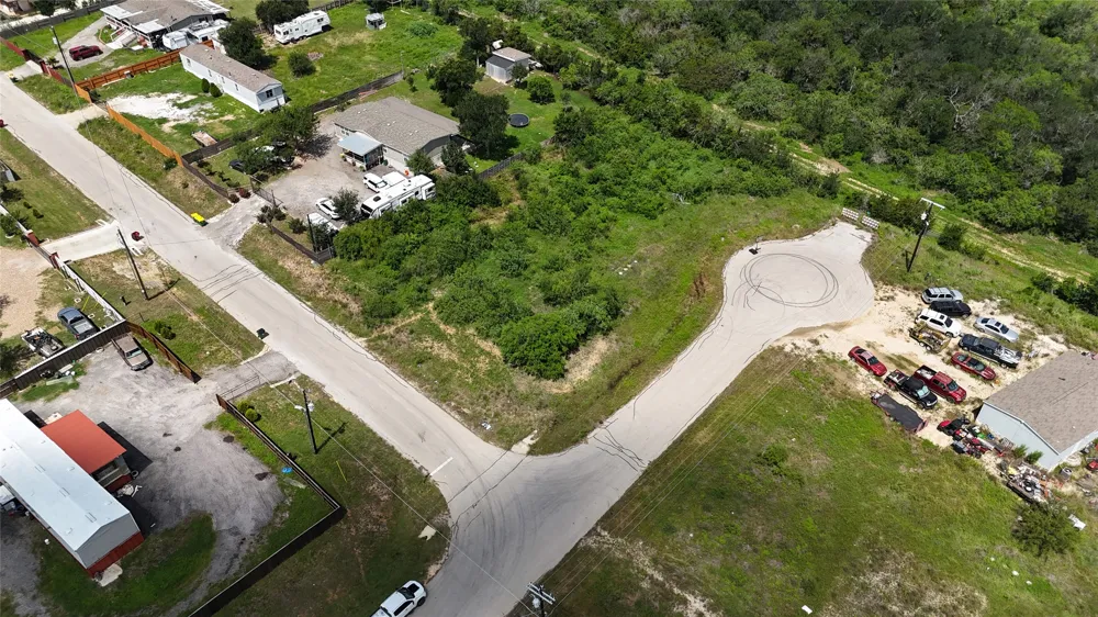 Milagros Drive Cedar Creek, TX 78612