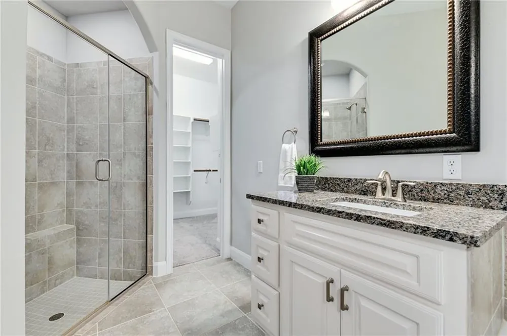 204 Maxwell Way Austin, TX 78738