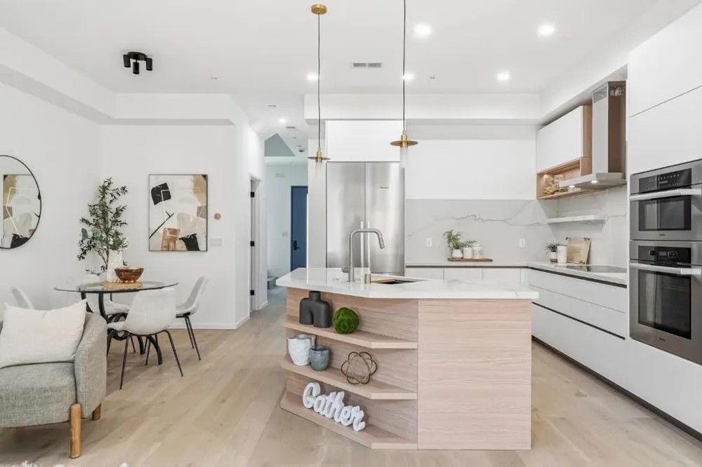 412 Gabilan Street Los Altos, CA 94022