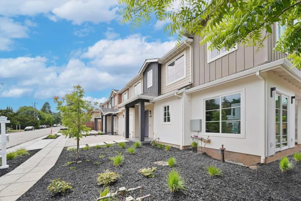 412 Gabilan Street Los Altos, CA 94022