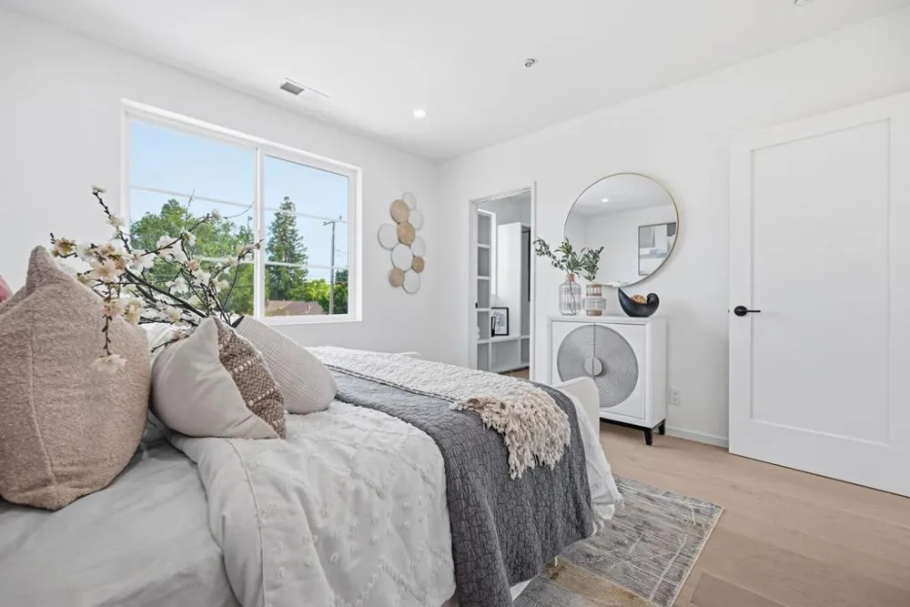 412 Gabilan Street Los Altos, CA 94022