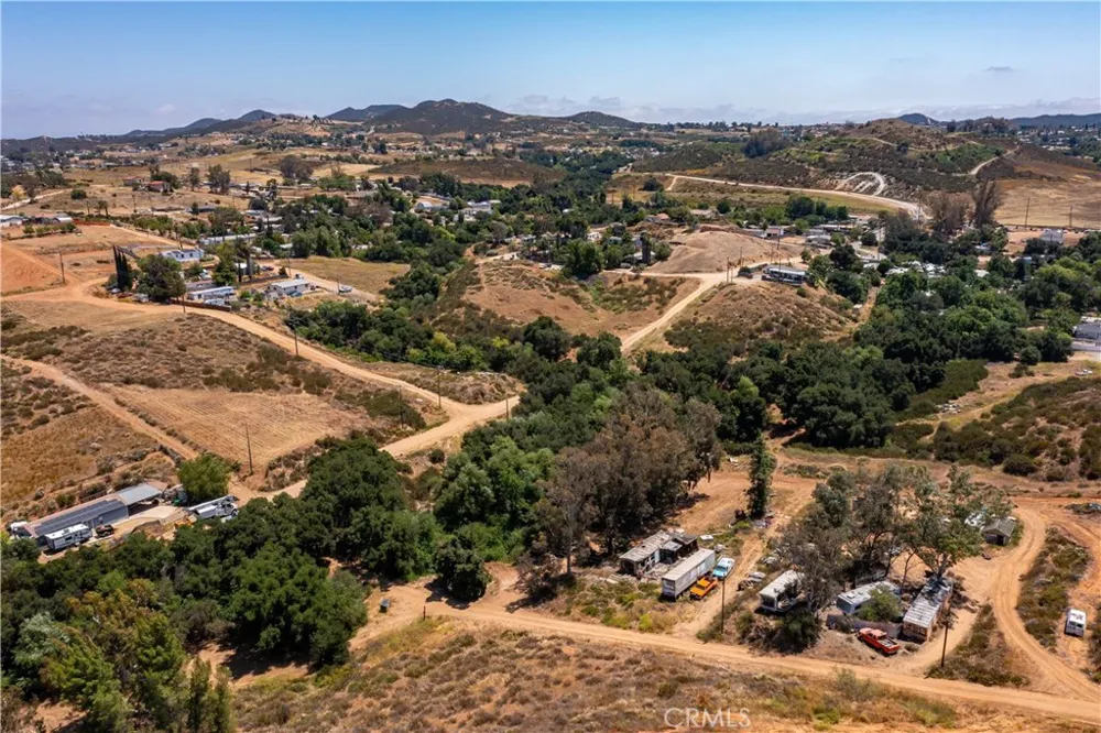 24585 Ennis Street Menifee, CA 92584