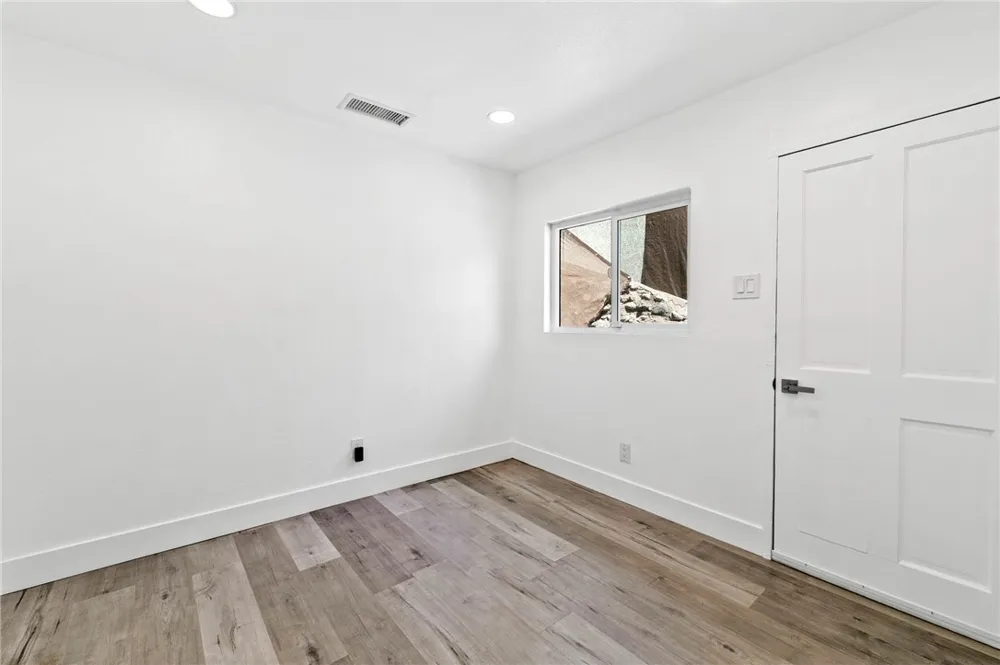 4365 Esmeralda Street Los Angeles, CA 90032