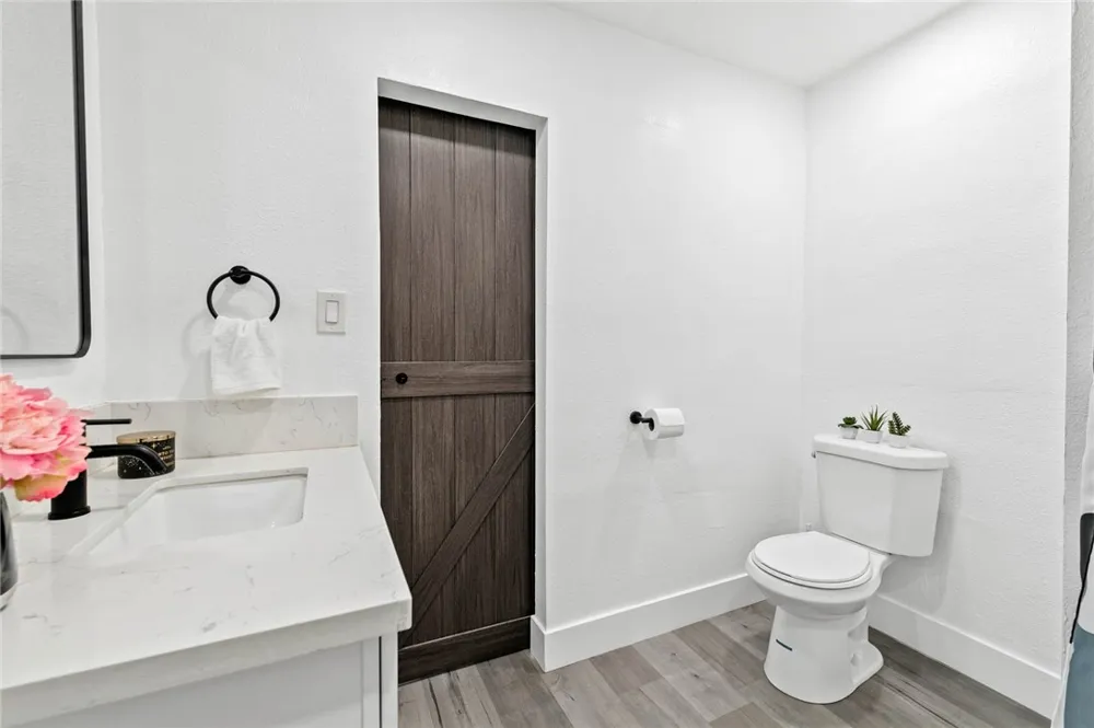 4365 Esmeralda Street Los Angeles, CA 90032