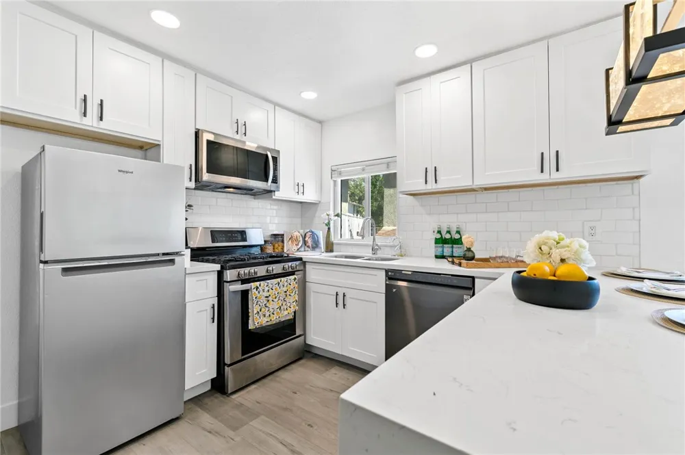 4365 Esmeralda Street Los Angeles, CA 90032