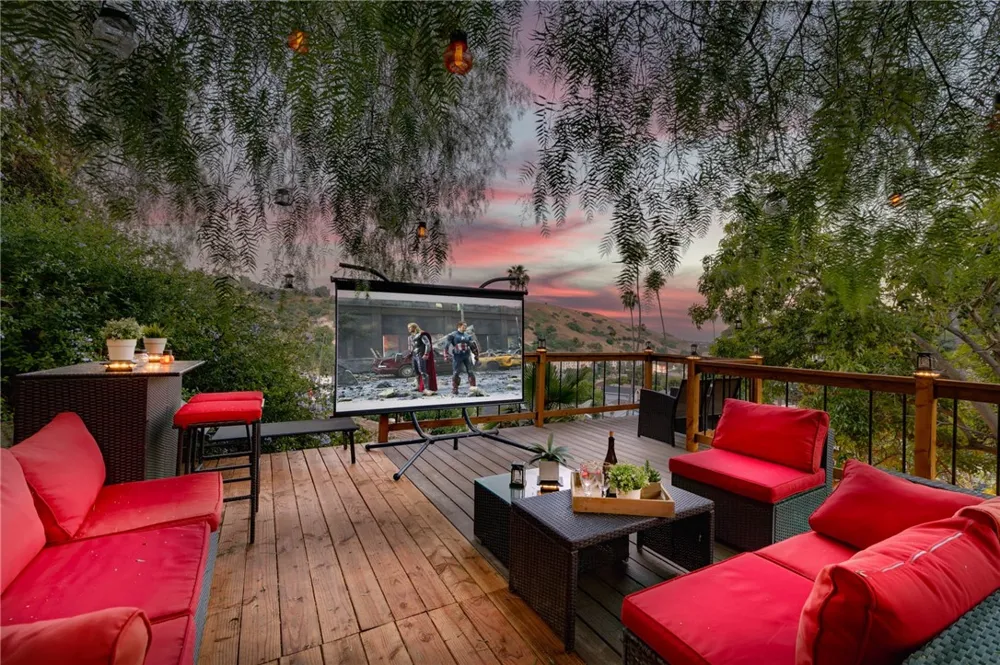 4365 Esmeralda Street Los Angeles, CA 90032