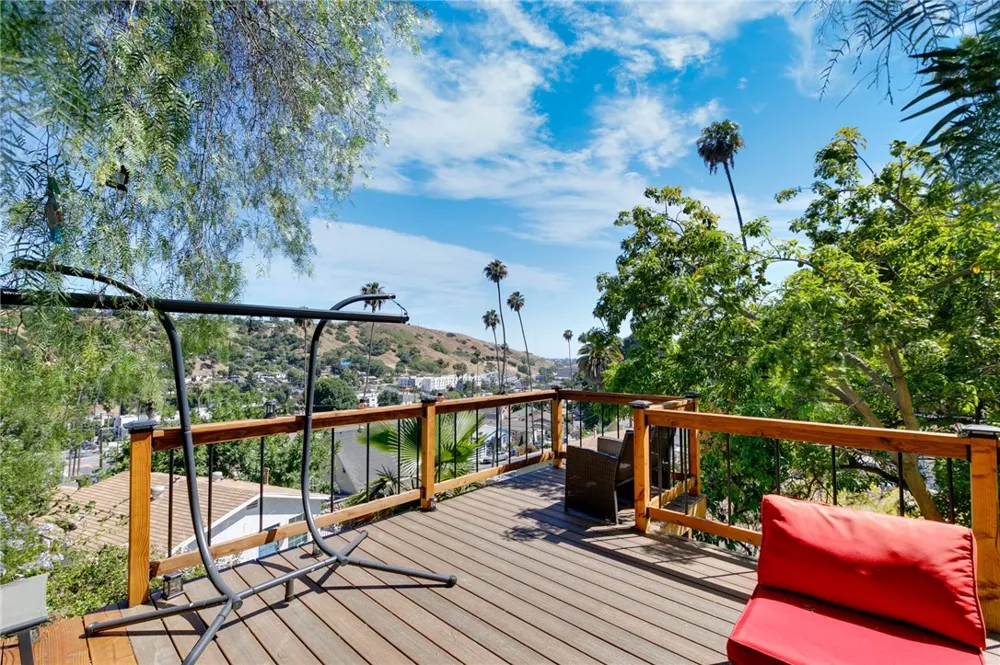 4365 Esmeralda Street Los Angeles, CA 90032