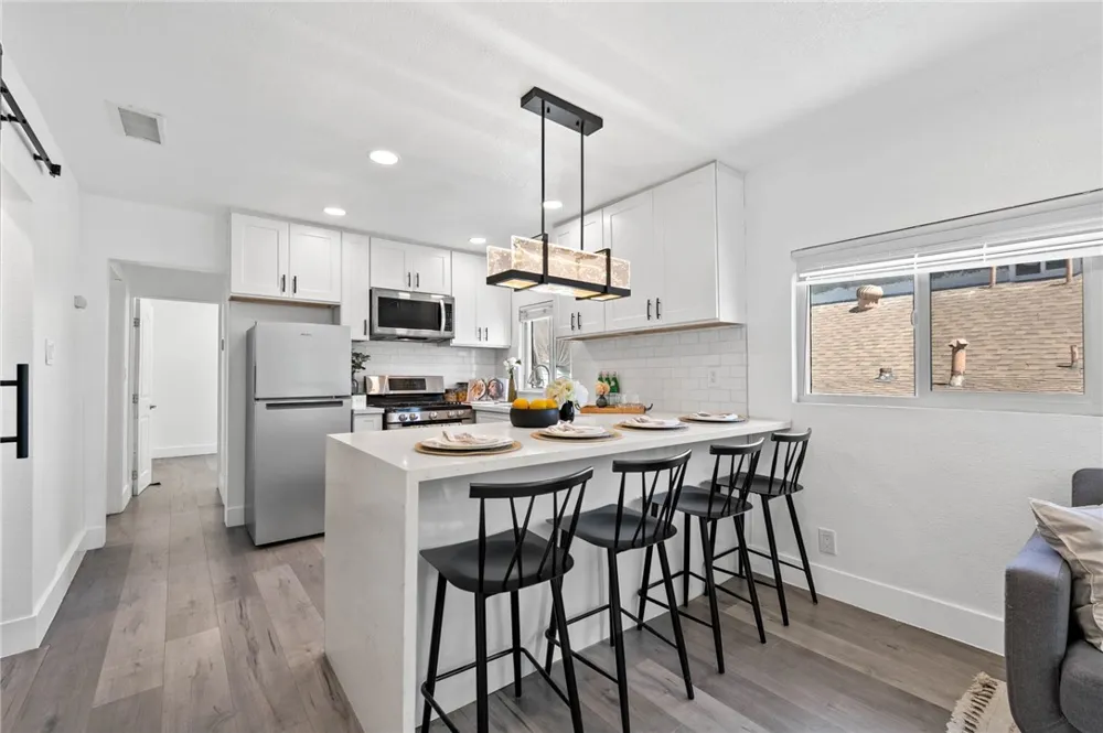 4365 Esmeralda Street Los Angeles, CA 90032