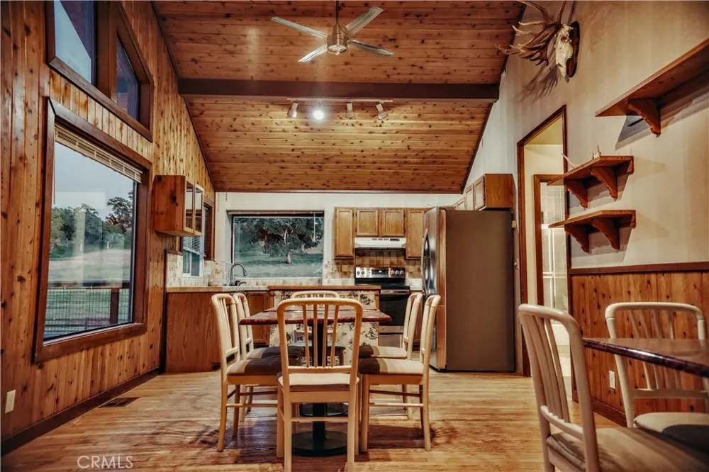 12020 Burris Lane Potter Valley, CA 95469