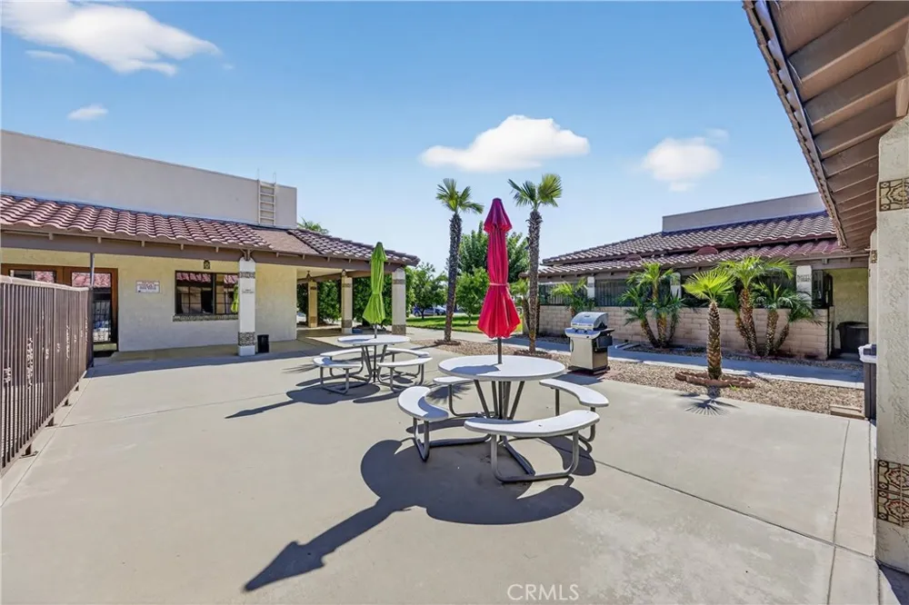 910 Deerwood San Jacinto, CA 92583
