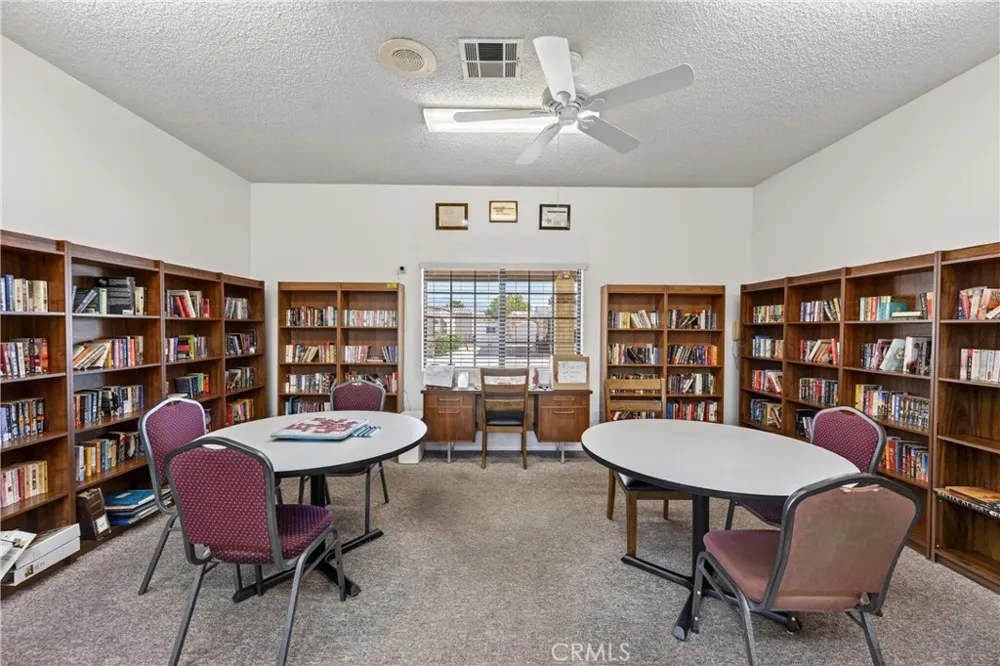 910 Deerwood San Jacinto, CA 92583