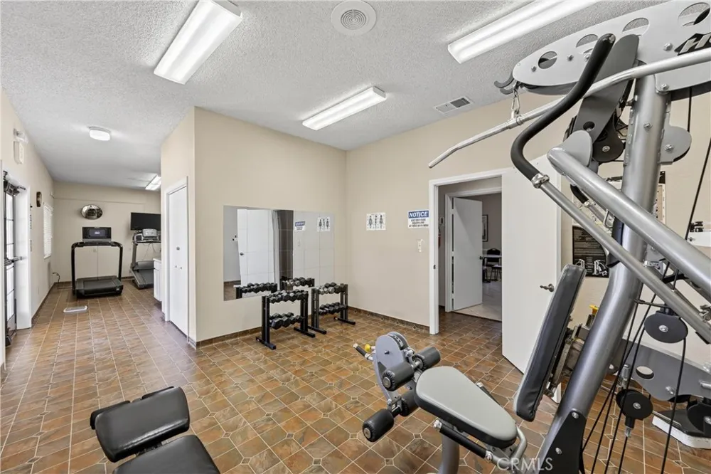 910 Deerwood San Jacinto, CA 92583