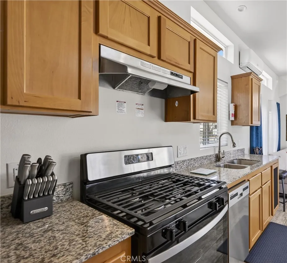 910 Deerwood San Jacinto, CA 92583