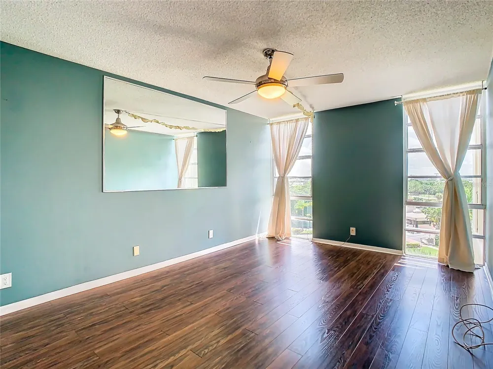 7400 SUN ISLAND DRIVE #503 South Pasadena, FL 33707