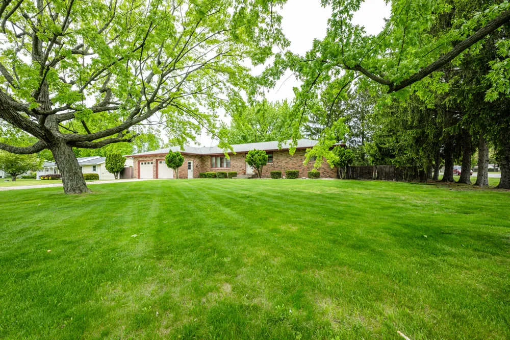 1719 Santa Maria Drive Stevensville, MI 49127