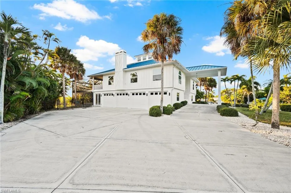 7507 Grande Pine Road Bokeelia, FL 33922