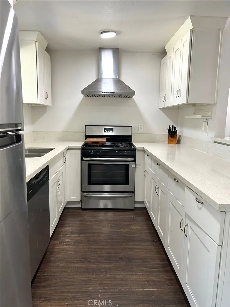 18522 7th Bloomington, CA 92316