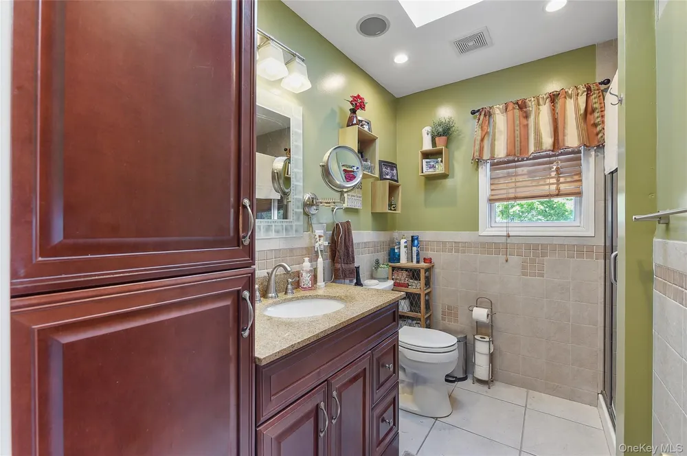 94 Randall Street Florida, NY 10921
