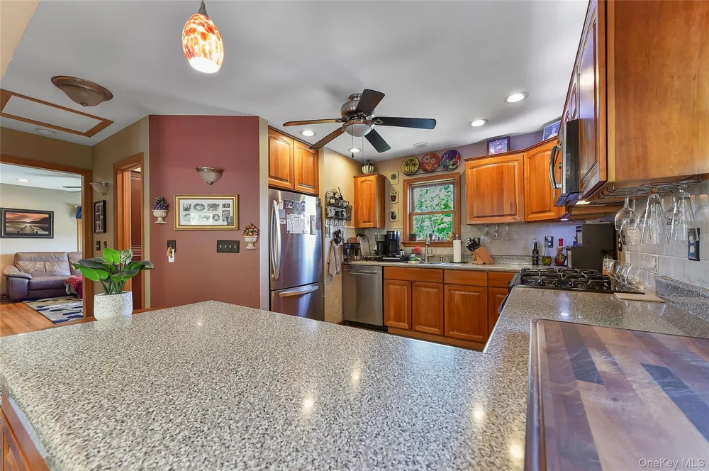 94 Randall Street Florida, NY 10921