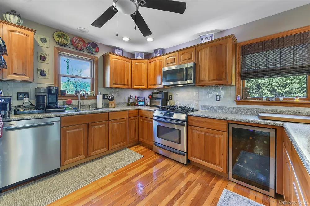 94 Randall Street Florida, NY 10921