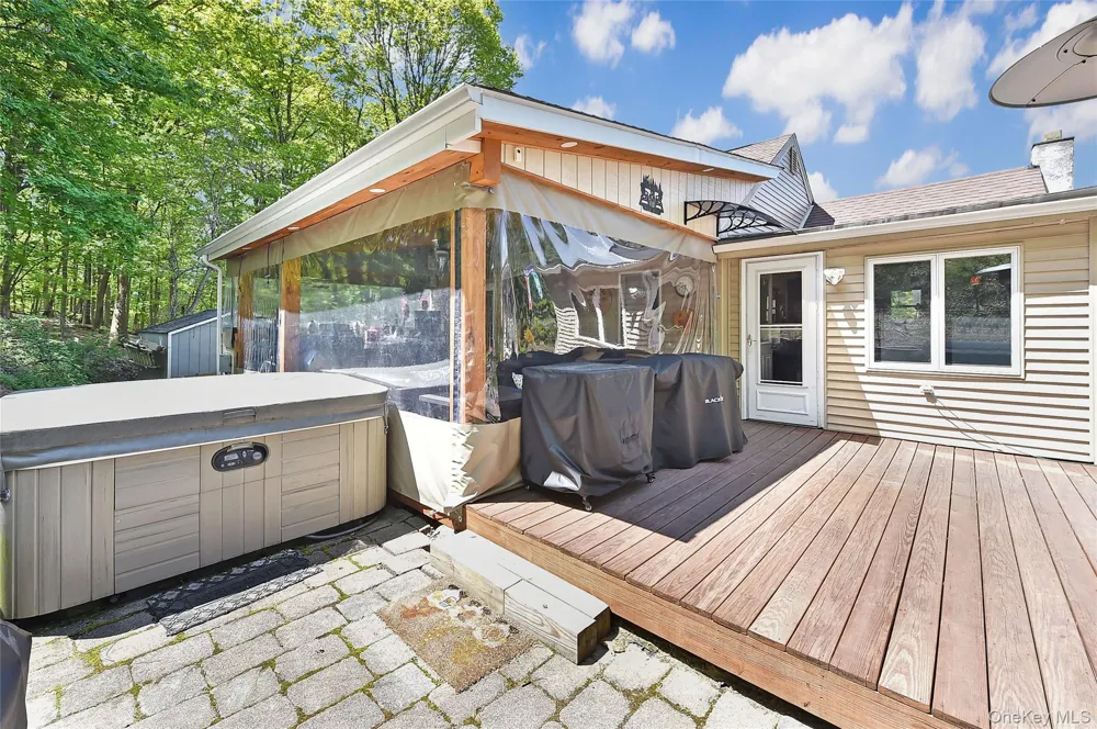 94 Randall Street Florida, NY 10921