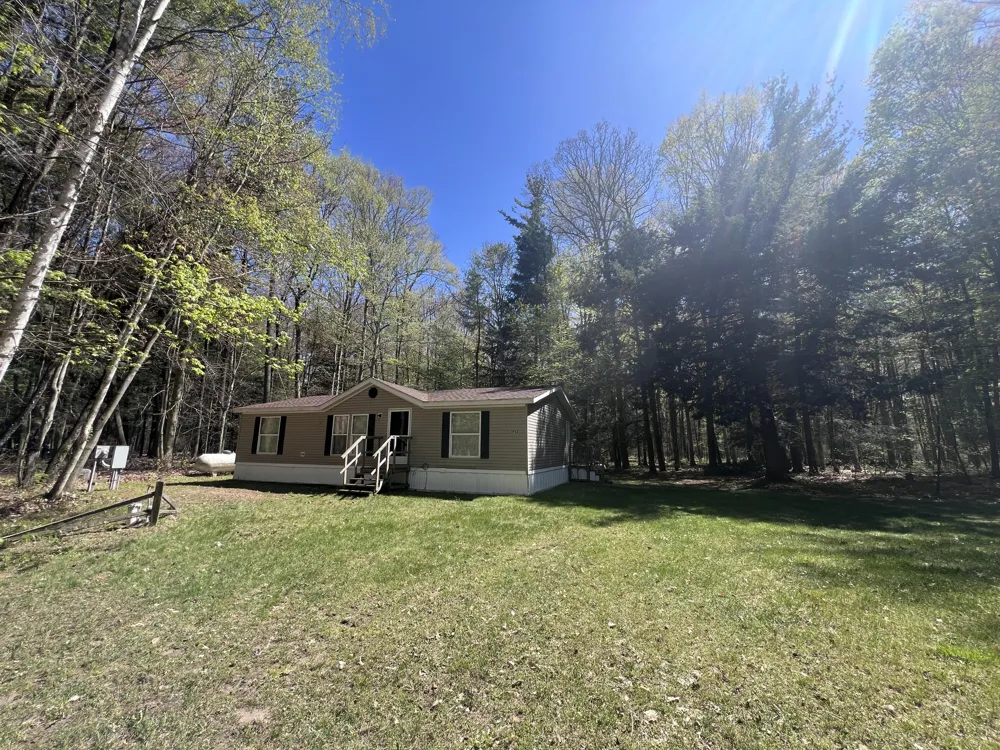 5932 E Partridge Lane Big Prairie Township, MI 49337