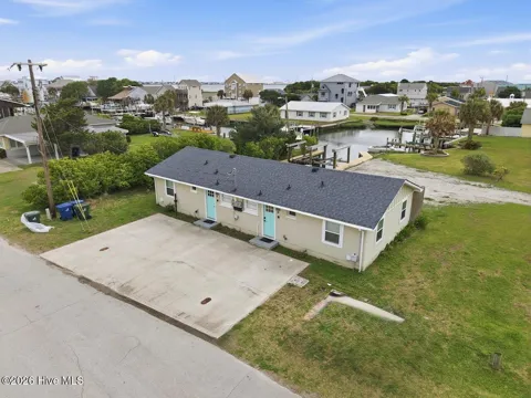100 E Bogue Sound Drive