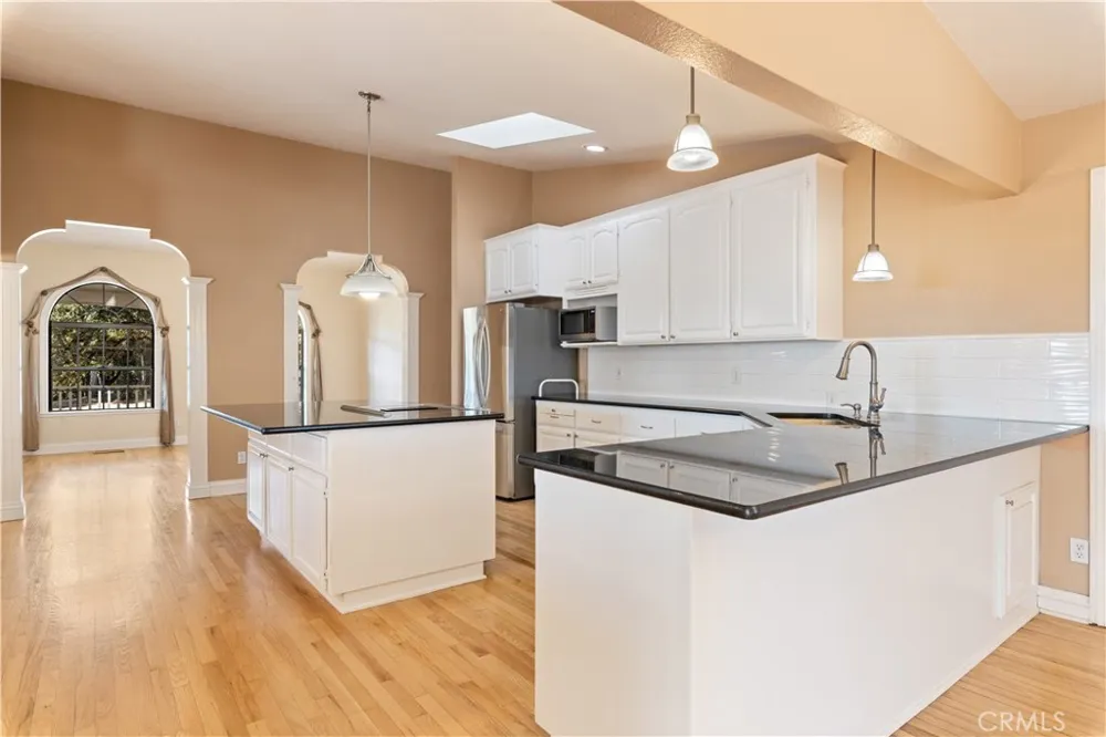2210 Cedar Hill Way Lakeport, CA 95453