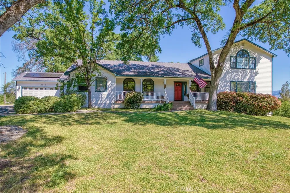 2210 Cedar Hill Way Lakeport, CA 95453