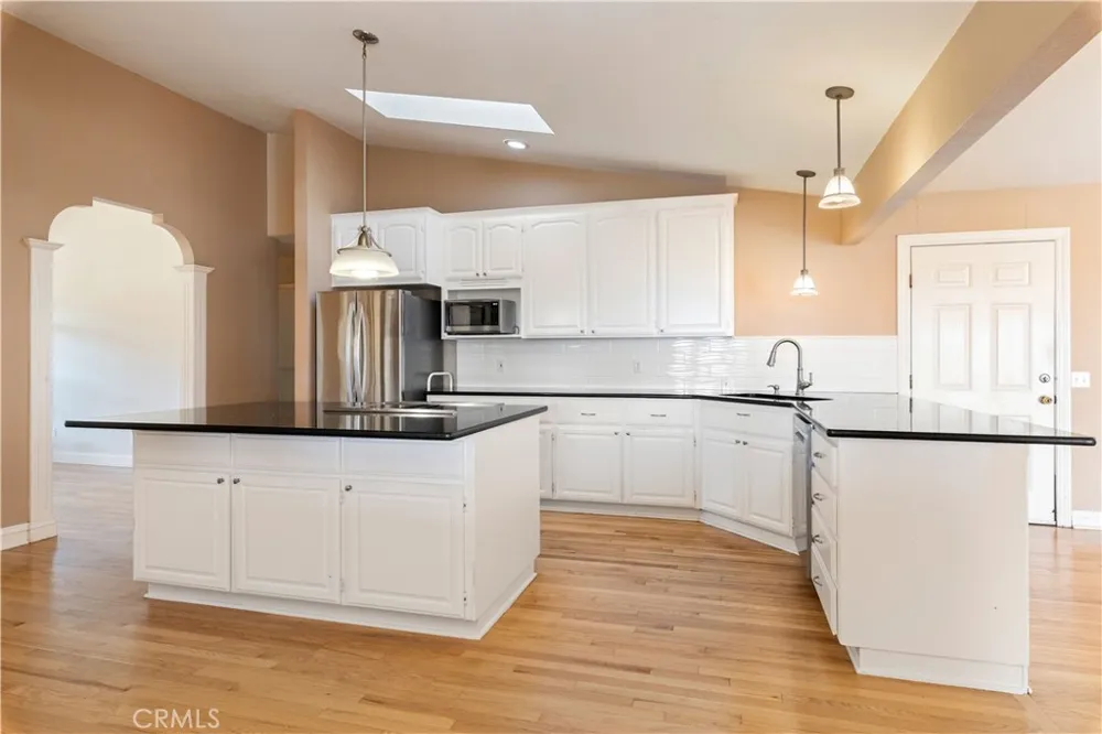 2210 Cedar Hill Way Lakeport, CA 95453