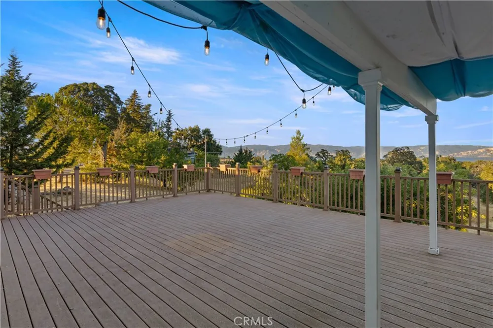 2210 Cedar Hill Way Lakeport, CA 95453